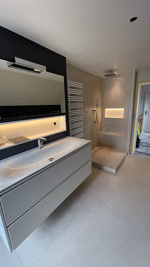 Bäderwerk - Bad - Küche - Wohnen