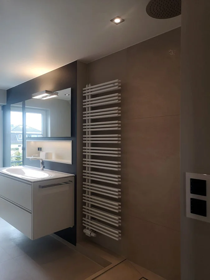 Bäderwerk - Bad - Küche - Wohnen